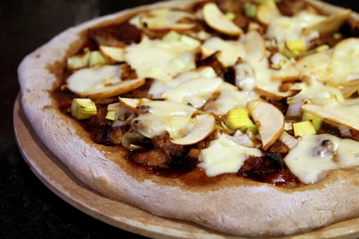 Leftover BBQ Ribs Pizza [recipe] – Cin Cin, Let's Eat!