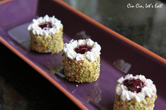 tea party 2013_pistachio cake 1