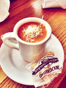 SB_SBShellfishCo_Lobster_bisque